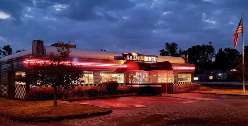 Grand Diner (Dons of Traverse City) - 2023 Grand Diner Photo (newer photo)